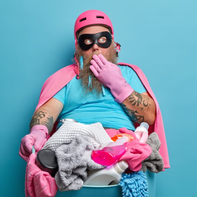 Die Kunst des „Vaterseins“: Vom Windeln wechseln bis zum Lego-Massaker – Eine humorvolle Betrachtung