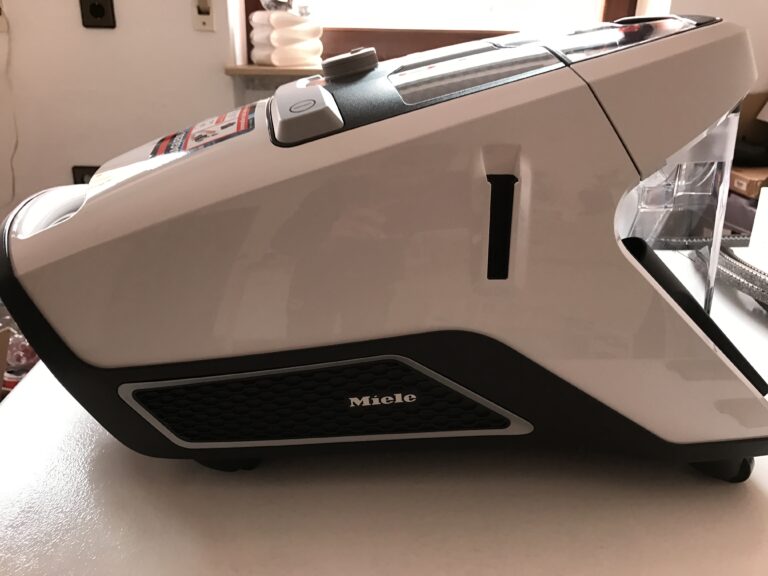 Männerhaushalt – der Miele Blizzard CX1 im Test